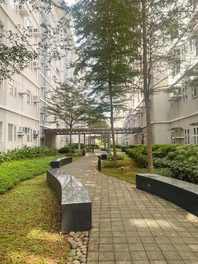 Agape Rentals In Trees Residences Caloocan Εξωτερικό φωτογραφία